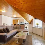 Kuesz By Interhome شقة